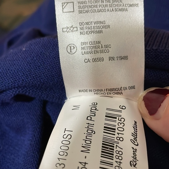 Report Collection V-Neck Knit Sweater - Picture 8 of 8